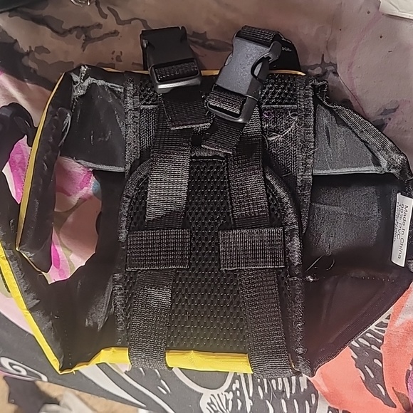 Xs dogs life jacket - Picture 2 of 3